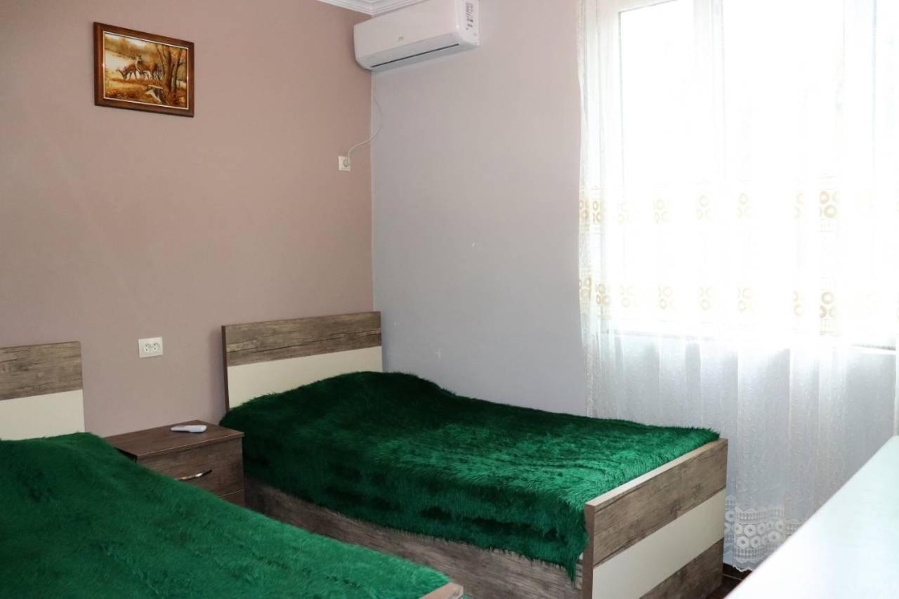 Gulnazi Andria Apartment Sarpi Exterior photo